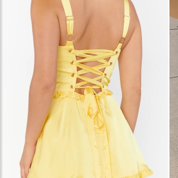 NWT.  Show Me Your MuMu Yellow Ruched Slit Sundress #112 - Picture 5 of 6